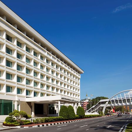 Radisson Hotel Brunei Darussalam Bandar Seri Begawan Exteriör bild