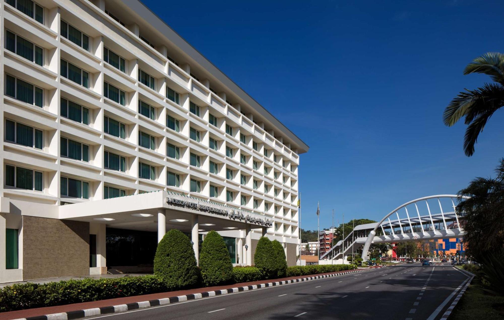 Radisson Hotel Brunei Darussalam Bandar Seri Begawan Exteriör bild